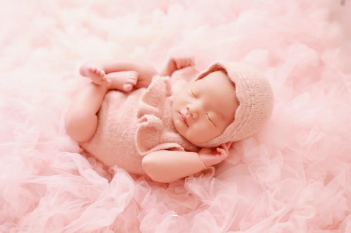 谷城宝宝下巴后缩